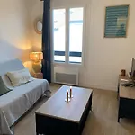 Апартаменты Sur Le Port De St Martin De Re