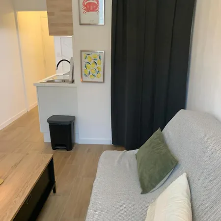 Sur Le Port De St Martin De Re アパート サン・マルタン・ド・レ