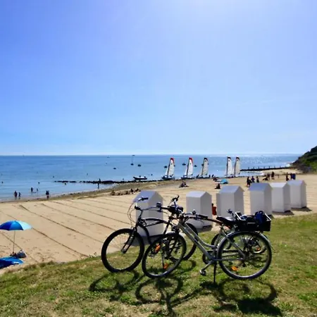 Sur Le Port De St Martin De Ré Saint-Martin-de-Ré