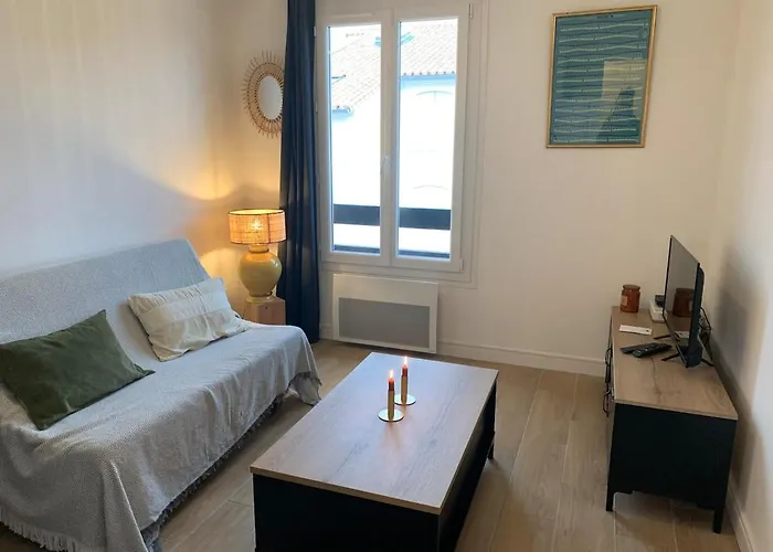 Διαμέρισμα Sur Le Port De St Martin De Re